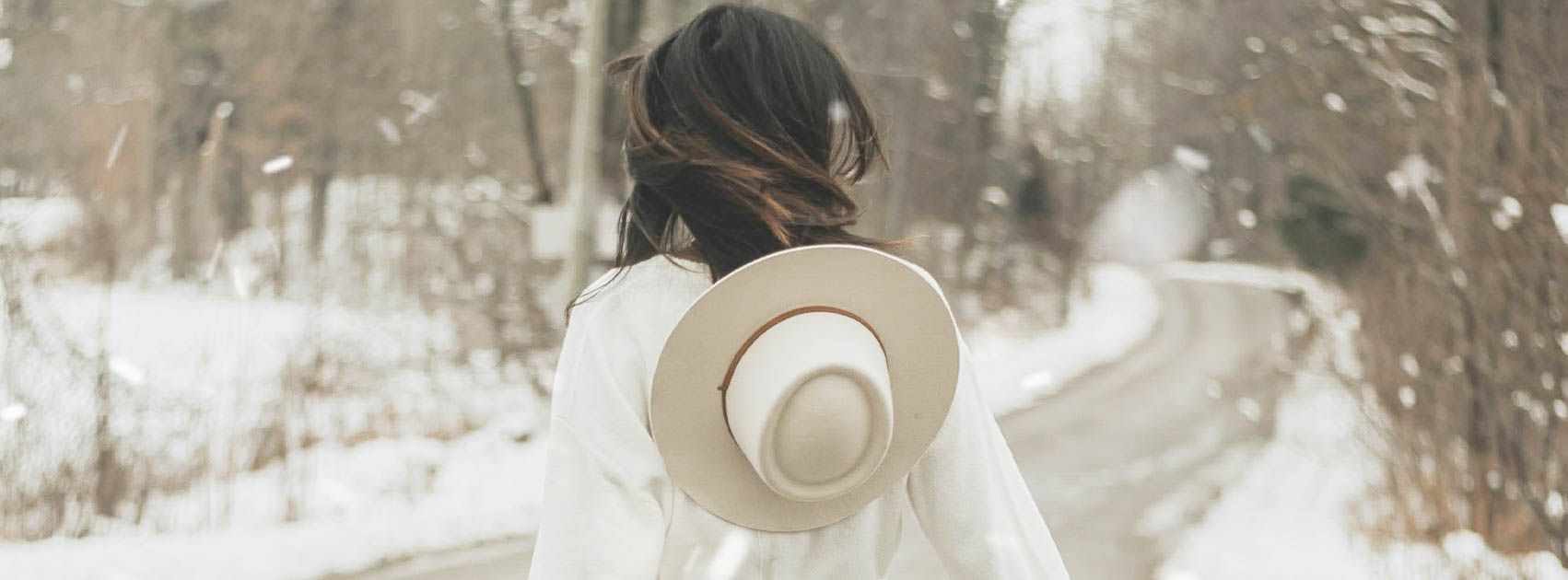 Mujer viaje inicio